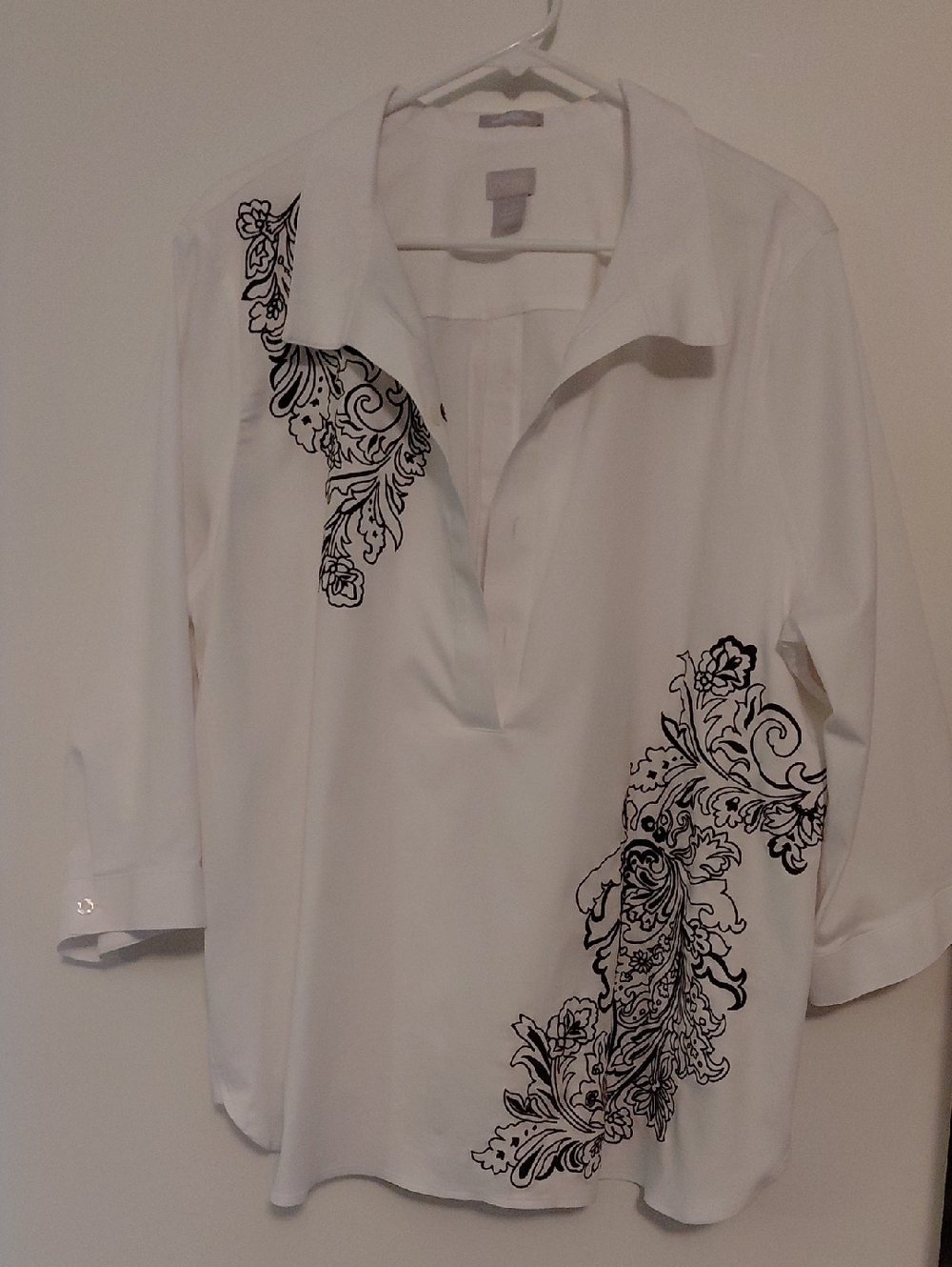 Chico's, No Iron, White Collared  Button Tunic with Black Floral Scrolls SZ 3.5